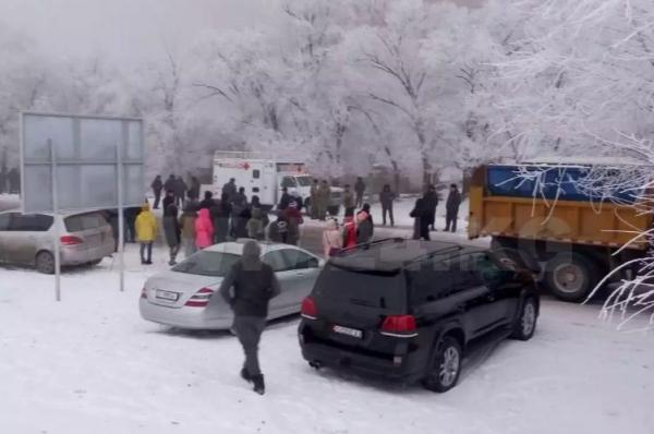 كارثة طائرة شحن تركية تسقط فوق 15 منزلاً وتقضي على عائلات بأكملها في قرغيزستان (فيديو+صور)