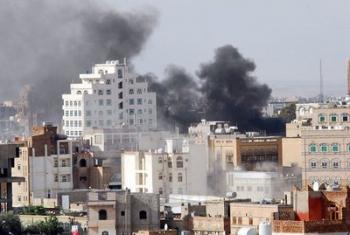 خبر عاجل: مقتل 28 شخص في انفجار مخزن سلاح في صنعاء .. ومقتل العشرات في اشتباكات الحصبة .. والنائب العام يصدر أمرا بالقاء القبض على مشائخ حاشد