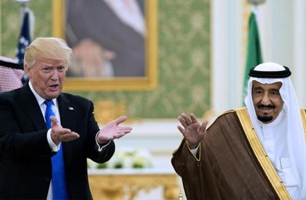 ترامب: قلت للعاهل السعودي إنه لن يبقى في السلطة دون دعم أمريكي ترامب: قلت للعاهل السعودي إنه لن يبقى في السلطة دون دعم أمريكي